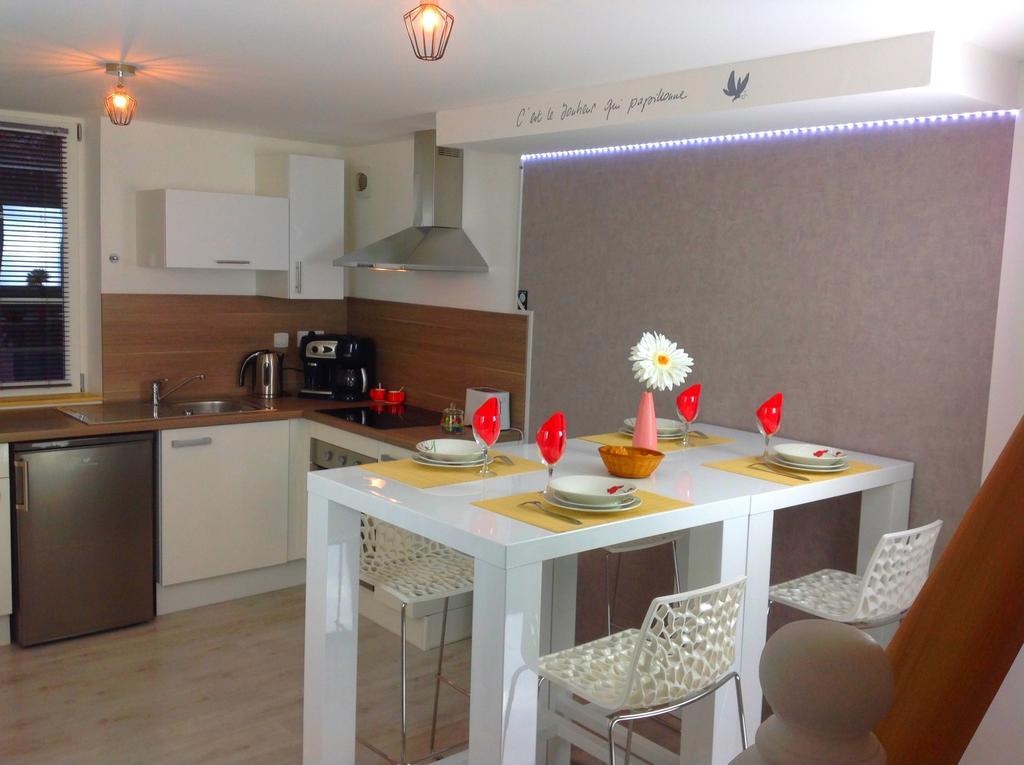 Appartement Sur 3 Niveaux Centre Ville Caen Buitenkant foto