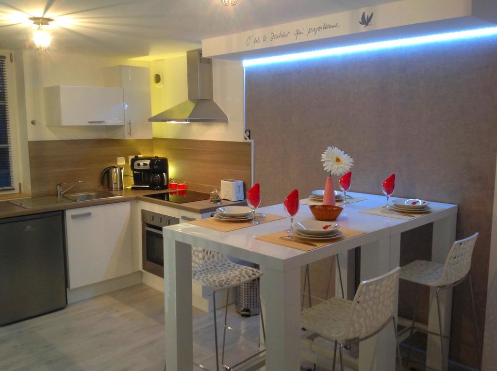 Appartement Sur 3 Niveaux Centre Ville Caen Buitenkant foto